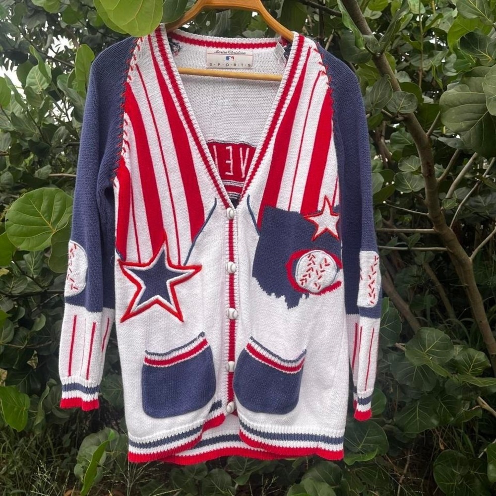 Rare Vintage Cleveland Indians Chief Wahoo mascot embroidered cardigan Small